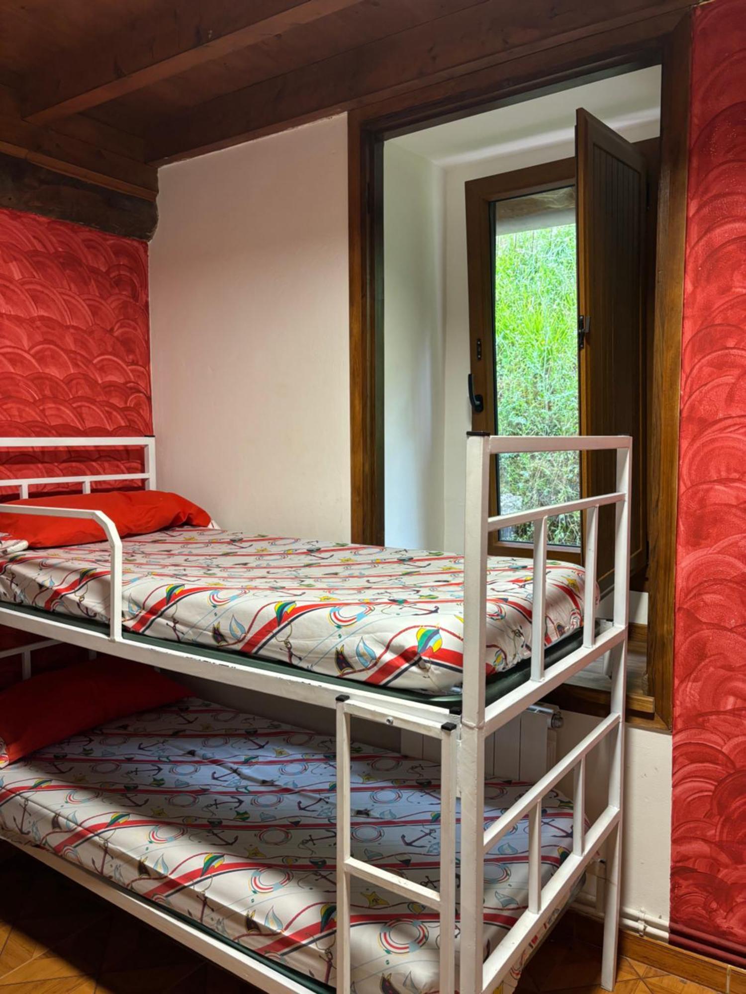 Albergue La Hermida Luaran gambar